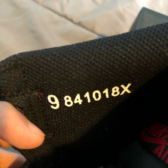 100% authentic Air Jordan 1 high bred banned sz 9